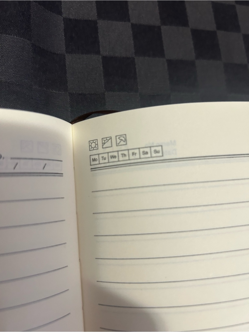 Note book - Picture 3 of 6